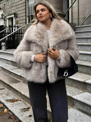 Iconic Women's Cropped Faux Fur Coat